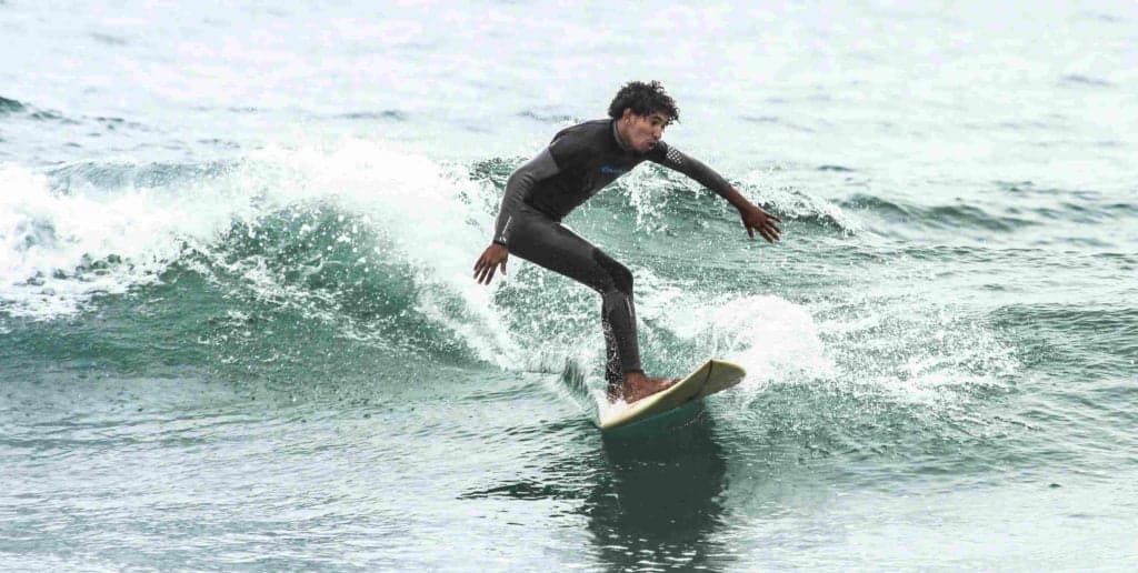 Smaylo Experiences — Esmail surf 2